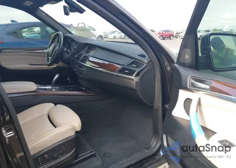 2013 BMW X5 xDrive35D from USA, damaged, VIN 5UXZW0C5XD0B91401